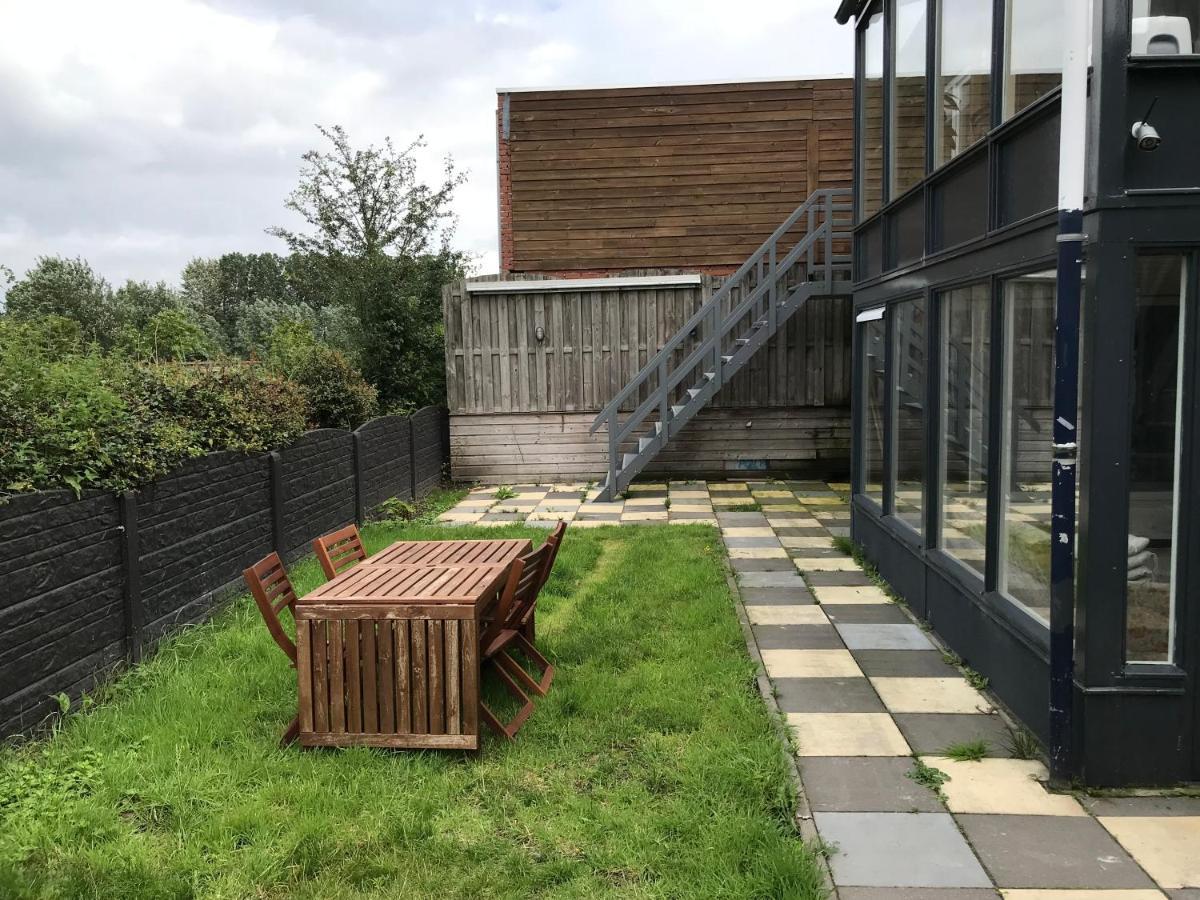Leuk Vakantiewoning Dijk Woning Met 3 Slaapkamers Dicht Bij De Belgische Grensen Westdorpe Luaran gambar