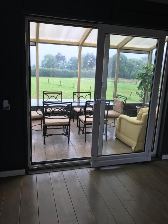 Leuk Vakantiewoning Dijk Woning Met 3 Slaapkamers Dicht Bij De Belgische Grensen Westdorpe Luaran gambar